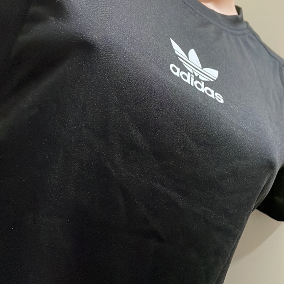 ADIDAS Sports tshirt - Picture 2 of 4